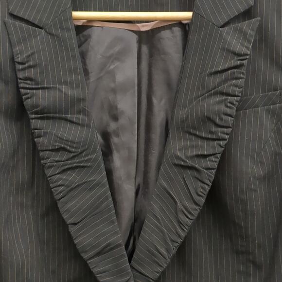 Cabi black Pinstripe blazer size 10 - Picture 5 of 7